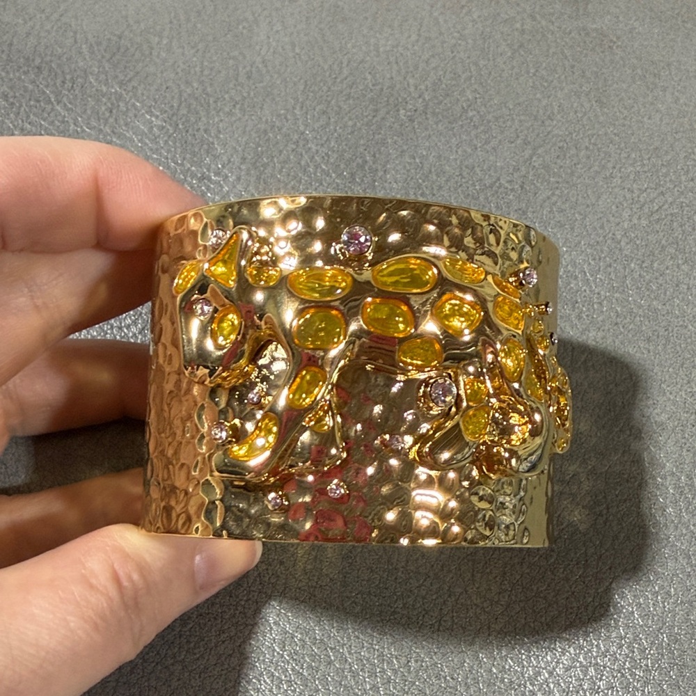 Lily puller cuff bracelet